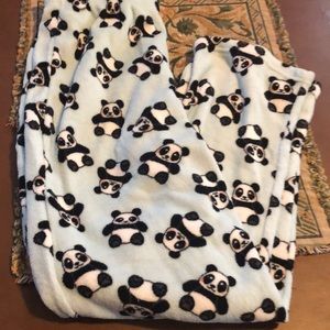 Bobble R brooks sleepwear